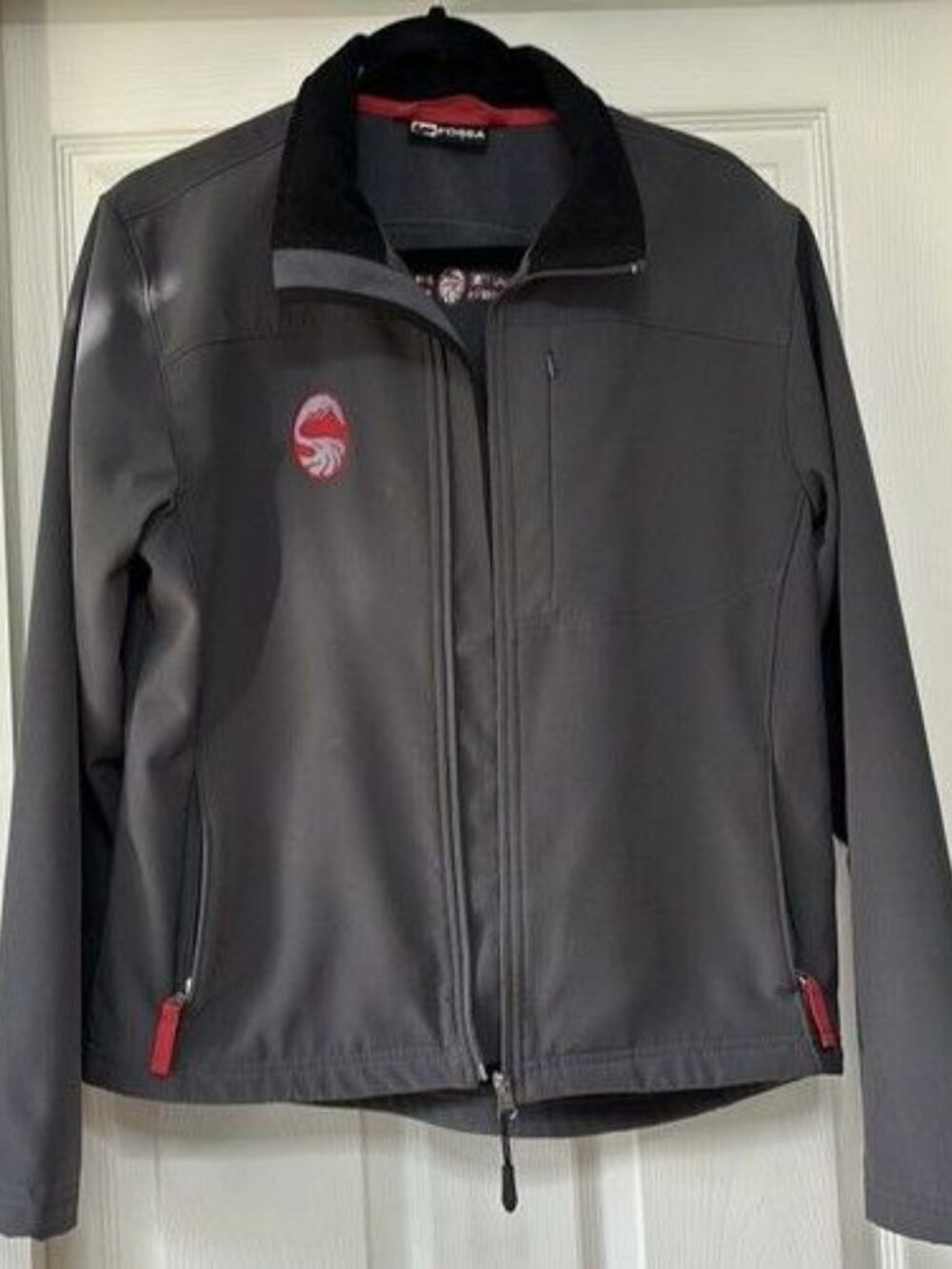 Deschutes Brewery Beer Lovers Gray Soft Shell Jacket Women’s Large